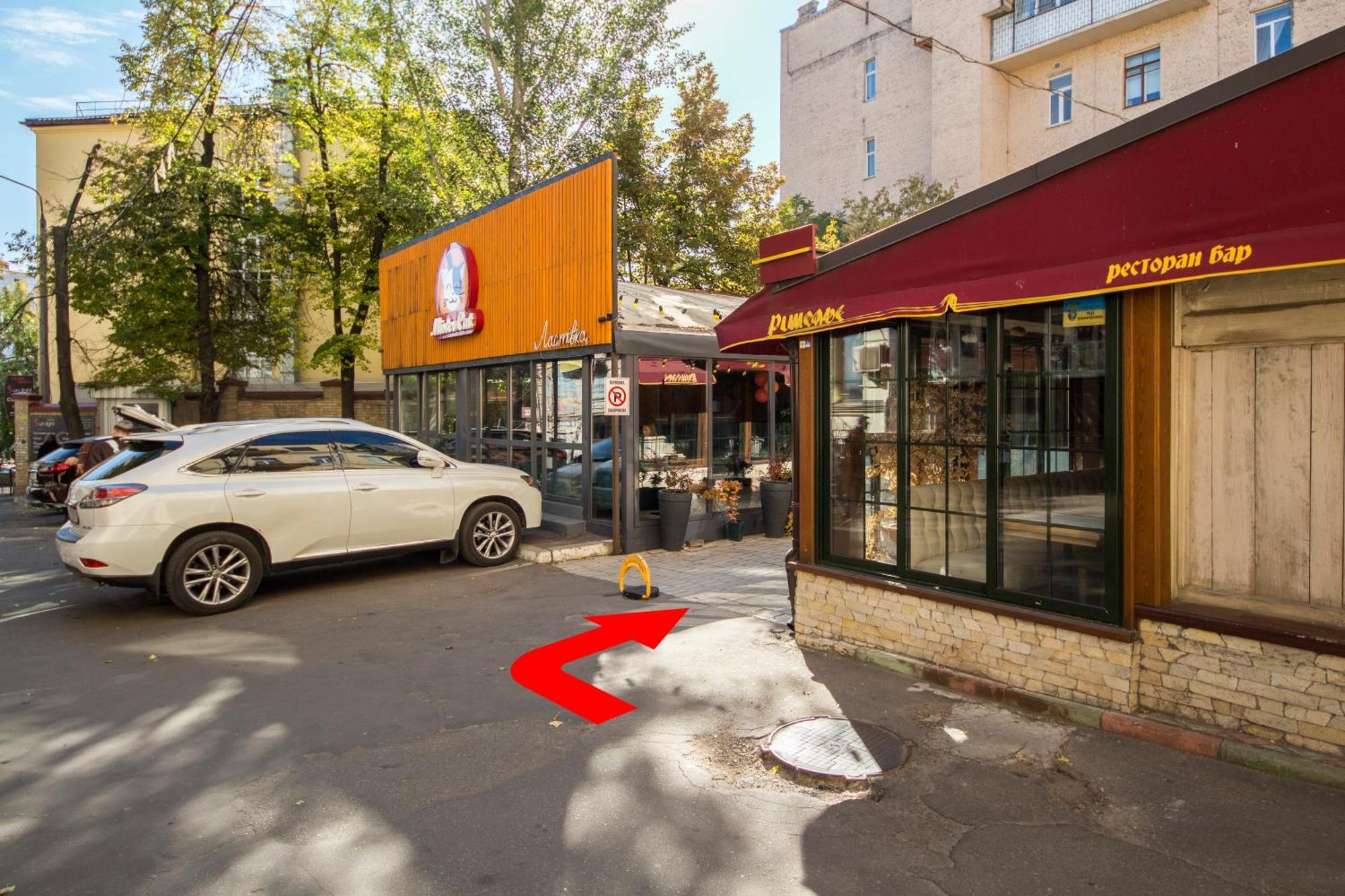 Apartment On Ploshcha Ukrainskykh Heroiv